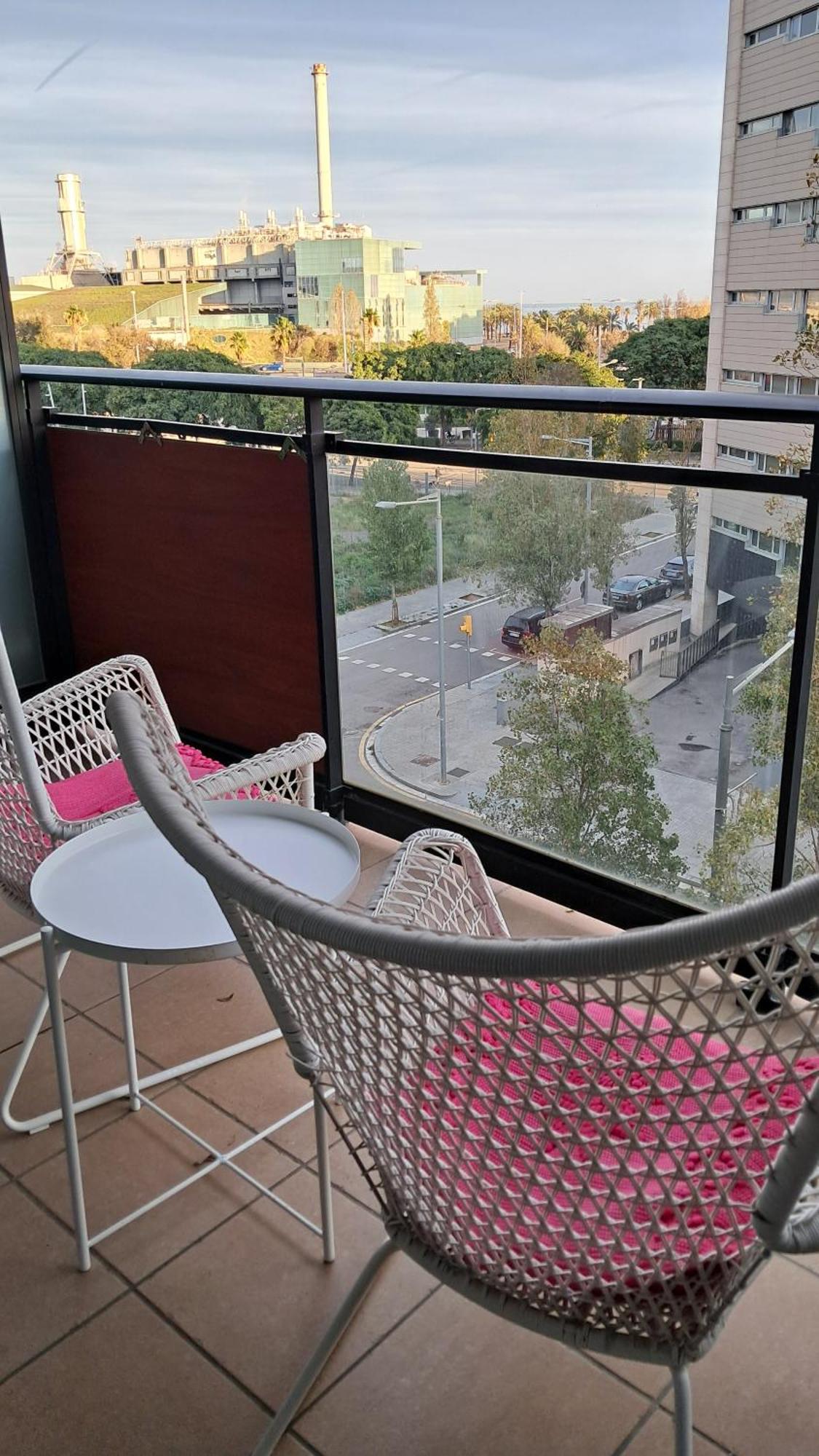 Modern Apartment, With Parking, Close To The Beach!! Sant Adria de Besos Exterior foto